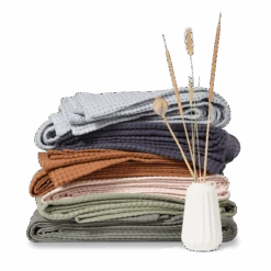 HOME PIQUE | Light Olive 8 HOME PIQUE | Light Olive -Vandyck Winkel BLMK16101 123 2 f91006bf 0d18 41af a5c2 d6201ac0812d