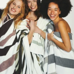 ONTARIO Badgoed | Salie 8 ONTARIO Badgoed | Salie -Vandyck Winkel FOTO11 369 32cb0e5e 6676 4e16 b5d8 0abbcc8be1f9 scaled