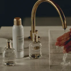 Pure Linen Spray | Pure Fragrance 10 Pure Linen Spray | Pure Fragrance -Vandyck Winkel FOTO24 423 385891c0 7b20 4d9a bb94 c6010ba4a808