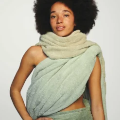 RANGER TOWELS NEW | Smoke Green -Vandyck Winkel FOTO6 073 1 380fbe15 3e93 4f16 abfa 7ebb25d81aaf scaled