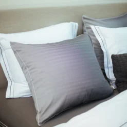 HOME MILANO Dekbedovertrek | Off Black 10 HOME MILANO Dekbedovertrek | Off Black -Vandyck Winkel HCSR23201 198 4