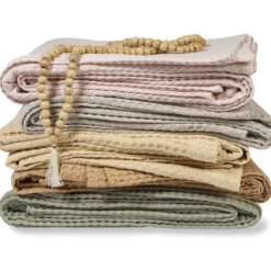 HOME PIQUE | Stone 9 HOME PIQUE | Stone -Vandyck Winkel HomePiqueWaffle 169Stone Plaid 2