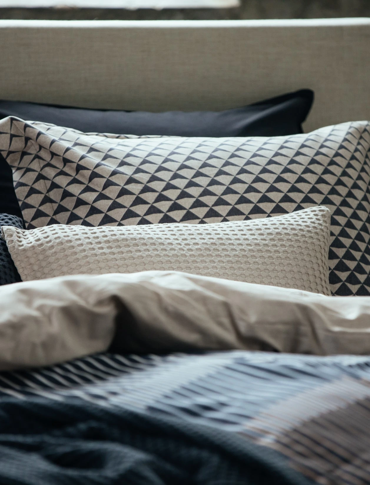 DIAMONDS Dekbedovertrek | Off Black 8 DIAMONDS Dekbedovertrek | Off Black - Afbeelding 6