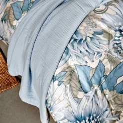 BLUE WANDER Dekbedovertrekset | Pearl Blue -Vandyck Winkel SAM124102 190 3