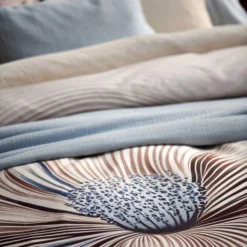 ROYAL GARDEN XL Dekbedovertrekset | Cream Tan 10 ROYAL GARDEN XL Dekbedovertrekset | Cream Tan -Vandyck Winkel SAM125110 189 3 41954f8d 0abd 42a0 b633 09b5e18f2238 scaled